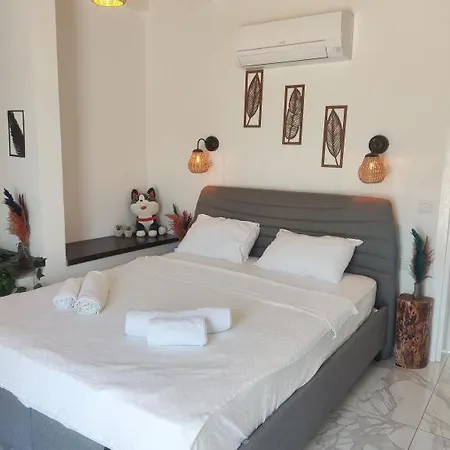Luna Szálloda *